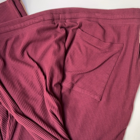 Tommy John Ribbed Pajama Set - Picture 4 of 12